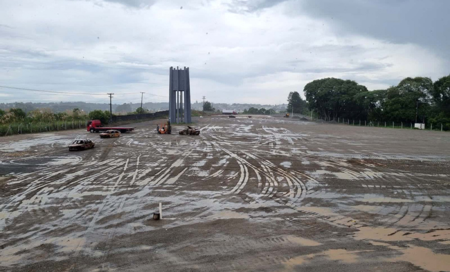 Polícia Civil inicia nova etapa de remoção de veículos apreendidos em delegacias da RMC