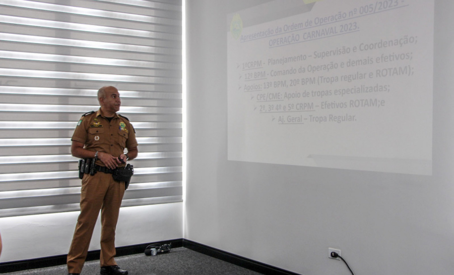 Com equipes do Interior, PM reforça operação para garantir sossego no Carnaval de Curitiba