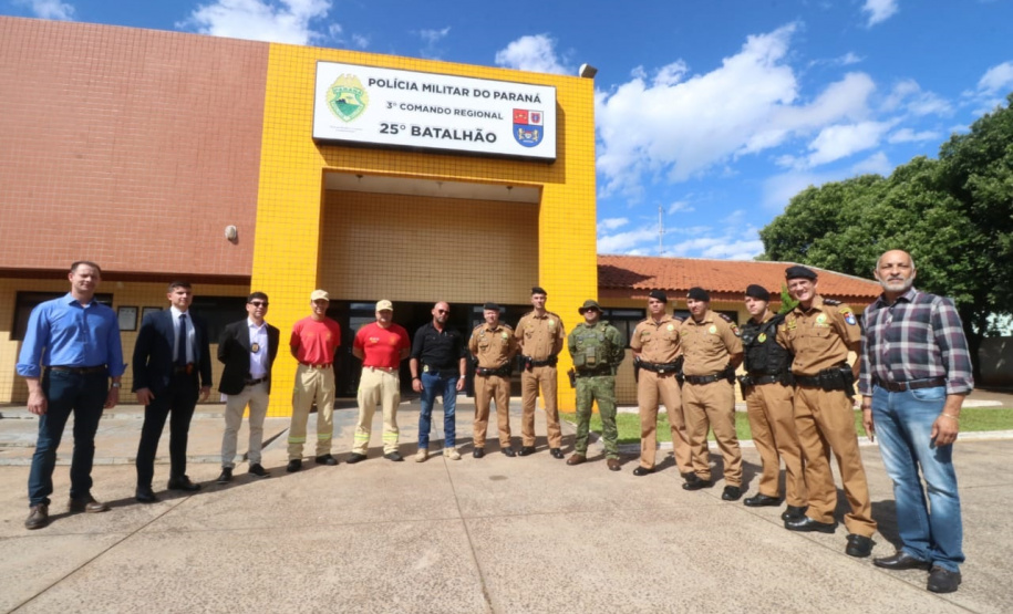 Secretário Hudson se encontra com forças de segurança e autoridades em Umuarama