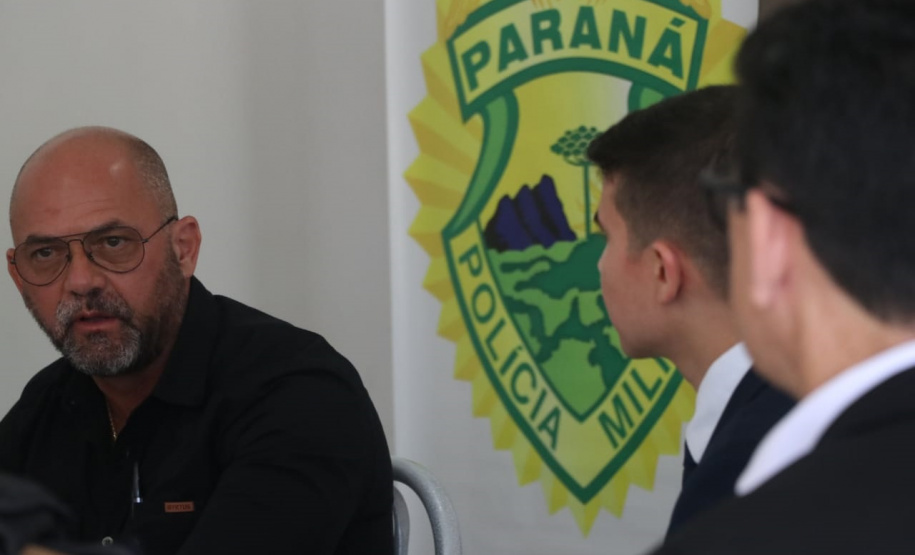 Secretário Hudson se encontra com forças de segurança e autoridades em Umuarama