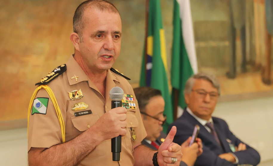 Casa Militar comemora 95 anos e condecora autoridades com medalhas de mérito