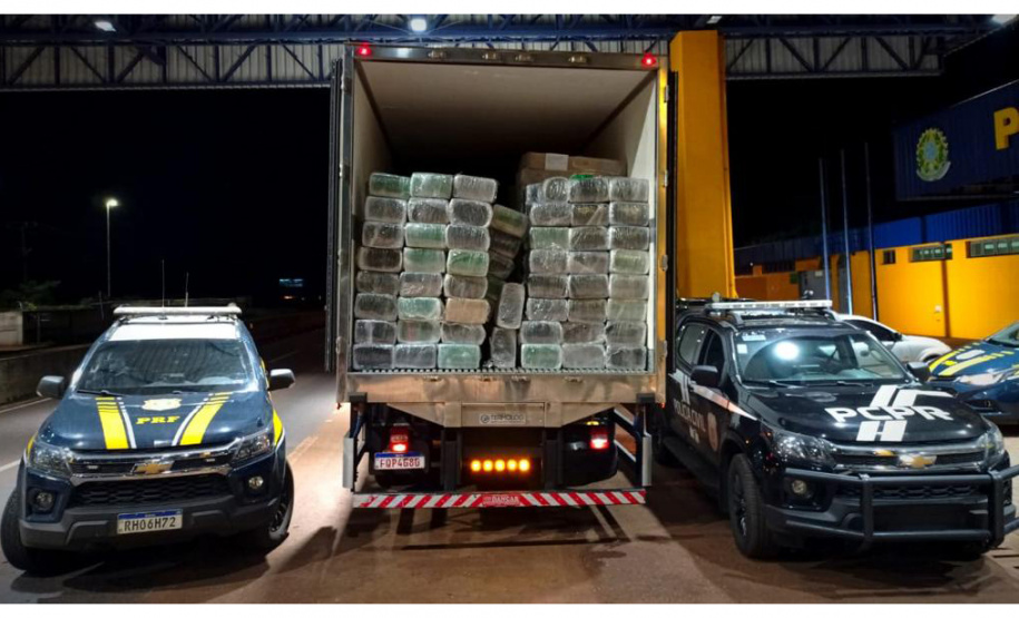 Em ação conjunta, PCPR e PRF apreendem mais de 1,9 tonelada de maconha em Cascavel