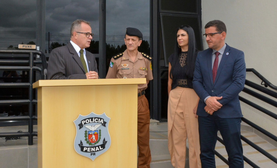 Secretaria da Segurança Pública entrega 30 novos veículos a Polícia Penal do Paraná