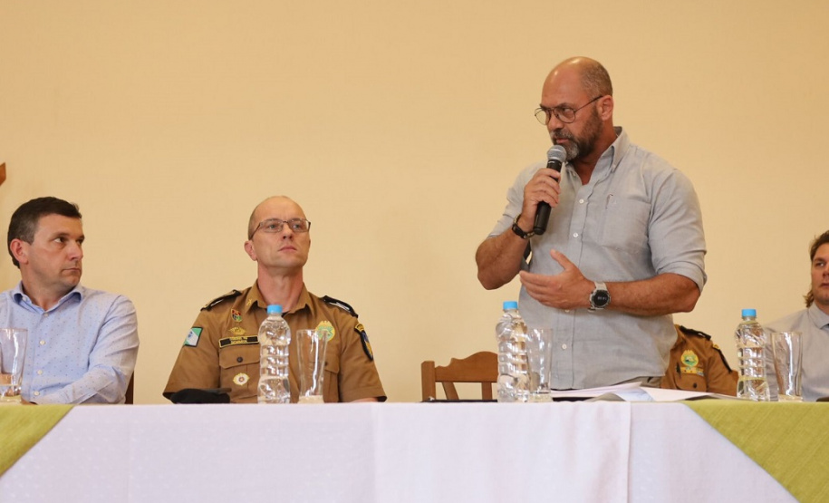 Secretário Hudson entrega novo armamento para região centro-sul