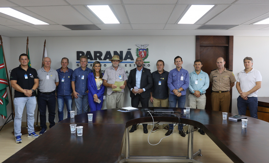 Secretário da segurança recebe deputada Flávia Francischini