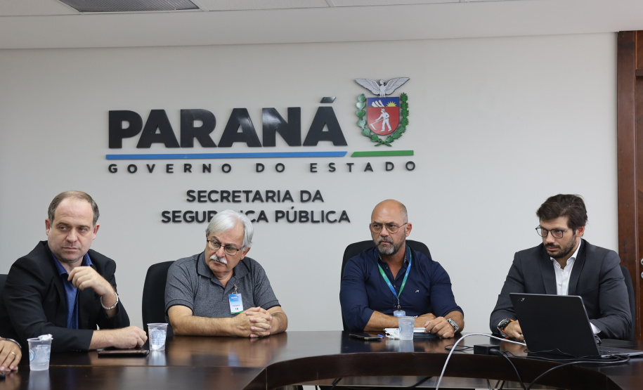 Secretário recebe Deputado Tiago Amaral e prefeitos de Mandaguaçu e Ribeirão do Pinhal