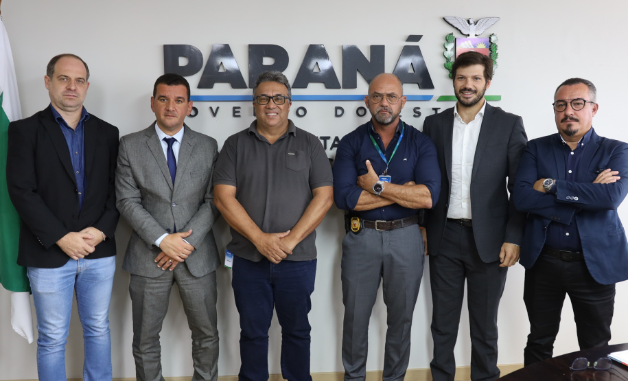 Secretário recebe Deputado Tiago Amaral e prefeitos de Mandaguaçu e Ribeirão do Pinhal