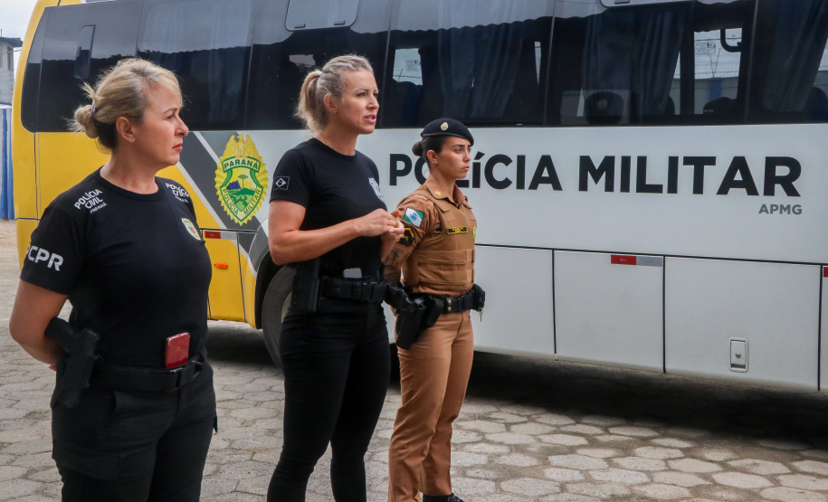 Integração: futuros praças da PM conhecem atuação da Polícia Penal no complexo de Piraquara