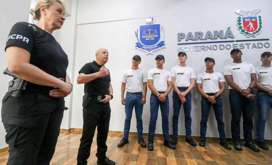 Integração: futuros praças da PM conhecem atuação da Polícia Penal no complexo de Piraquara