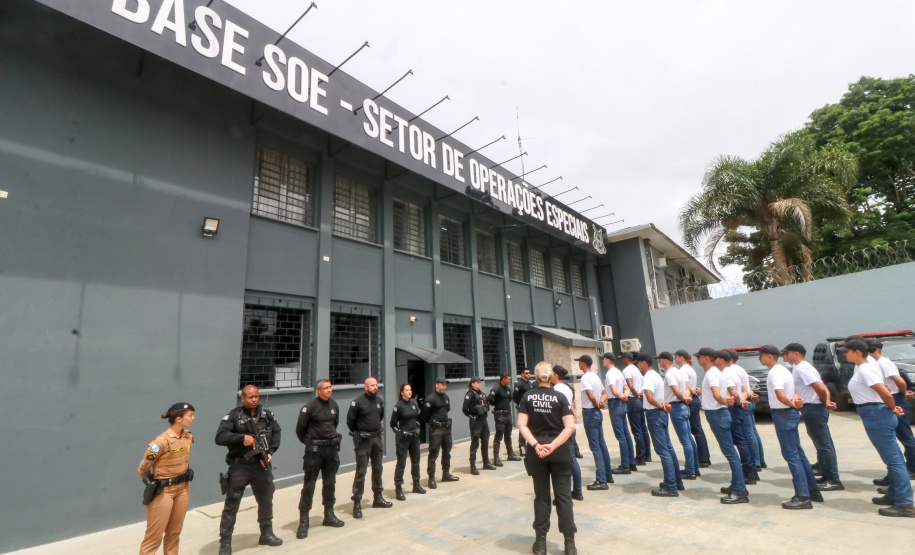 Integração: futuros praças da PM conhecem atuação da Polícia Penal no complexo de Piraquara