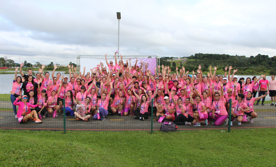 PMPR reúne centenas de policiais femininas na 1ª Corrida do Dia Internacional da Mulher