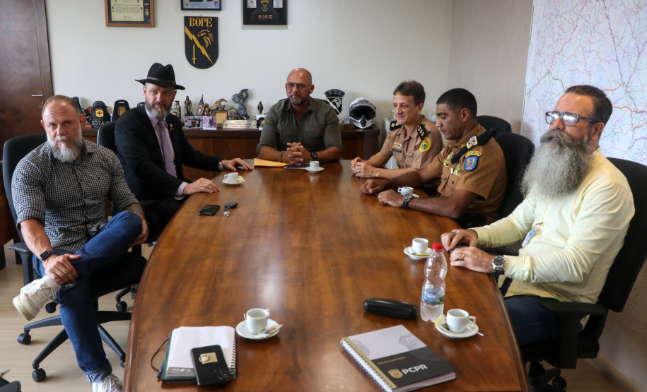 Secretário Hudson recebe visita do deputado Tito Barrichello