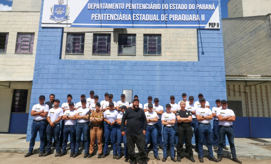Integração: futuros praças da PM conhecem atuação da Polícia Penal no complexo de Piraquara