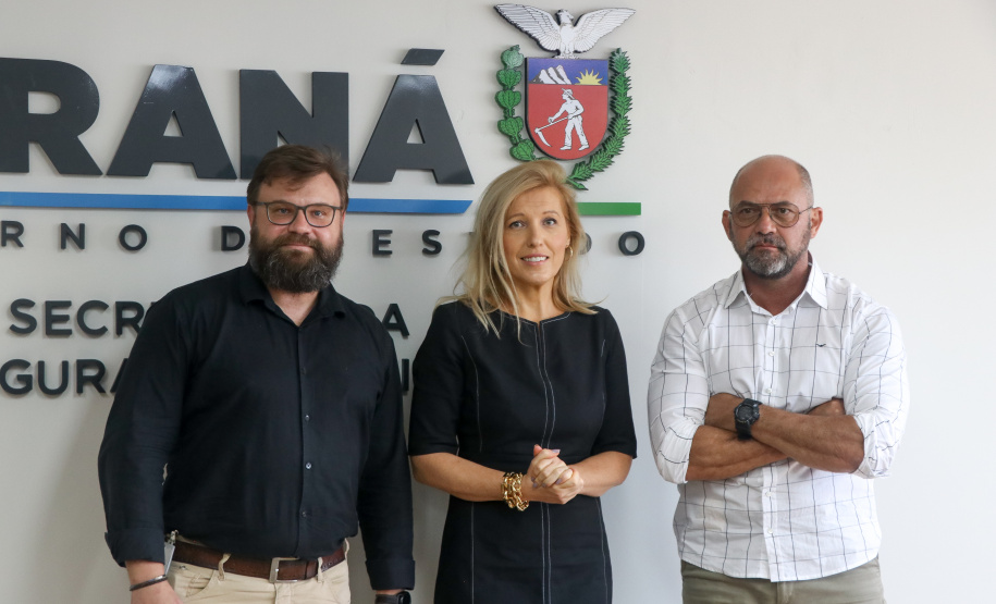 Secretário da Segurança Pública recebe visita da cônsul-geral da Polônia, Marta Olkowska