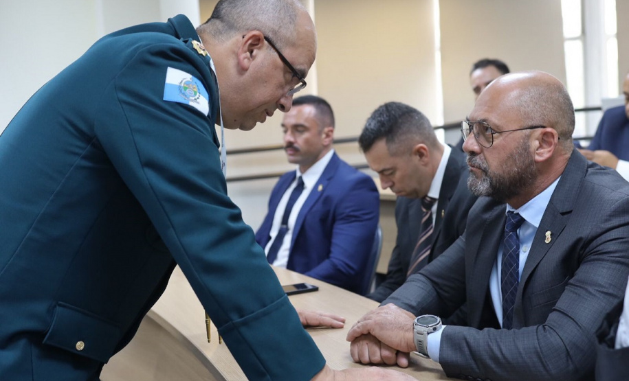 Secretário Hudson marca presença no 7° encontro do Consórcio de Integração Sul e Sudeste - COSUD