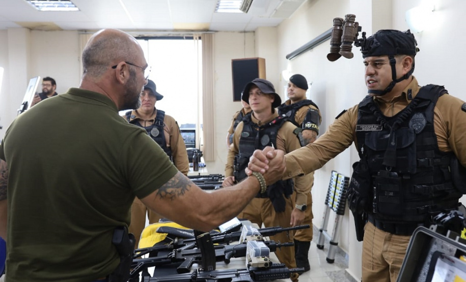 Secretário de Segurança se reúne com representantes em Paranaguá