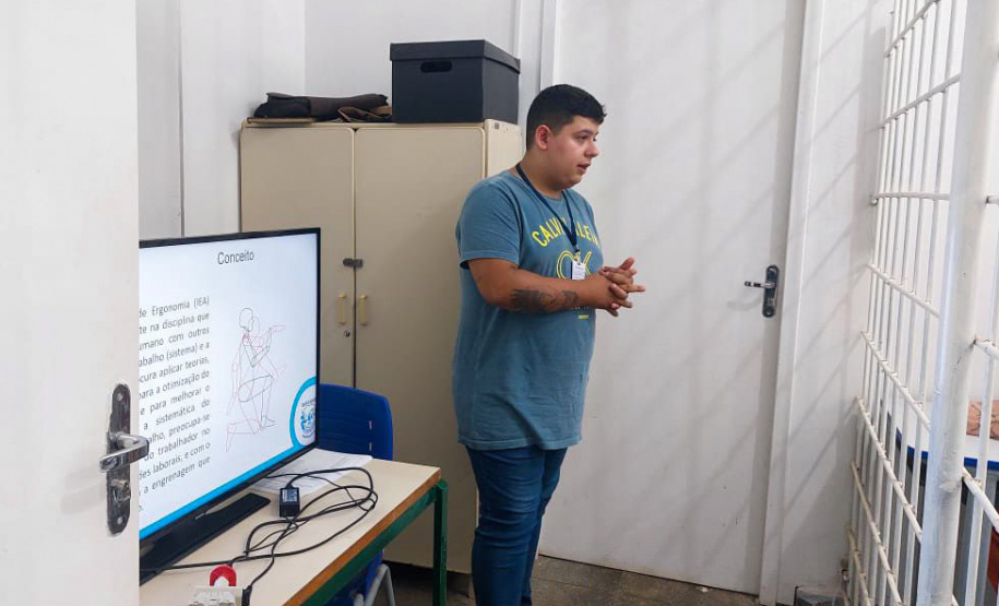 Penitenciária Industrial de Cascavel forma 20 profissionais em curso de maqueiro hospitalar