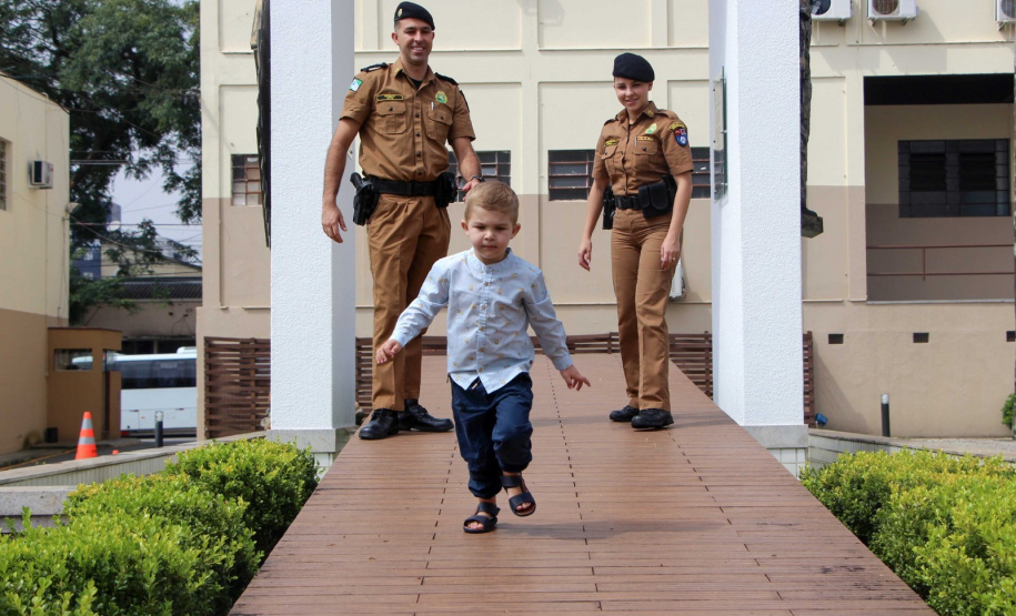 ABRIL AZUL: Polícia Militar capacita militares estaduais sobre o TEA