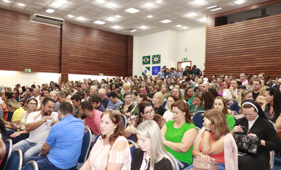 Começa treinamento para diretores da rede estadual com foco na segurança escolar