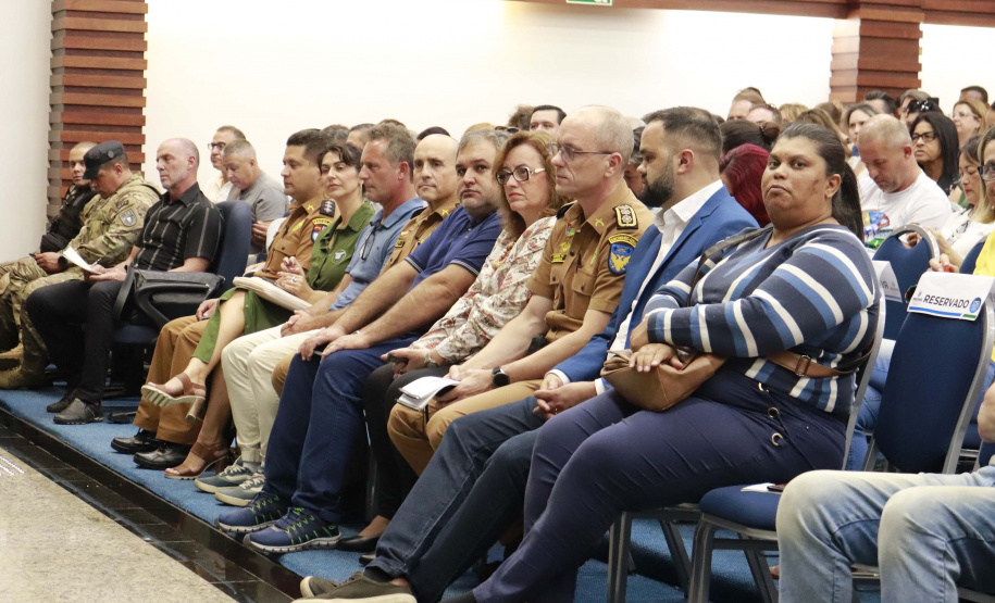Começa treinamento para diretores da rede estadual com foco na segurança escolar