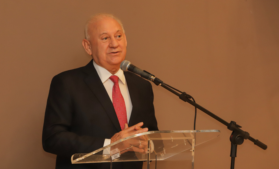 Governador comemora avanços na segurança pública em entrega de homenagens da Polícia Civil