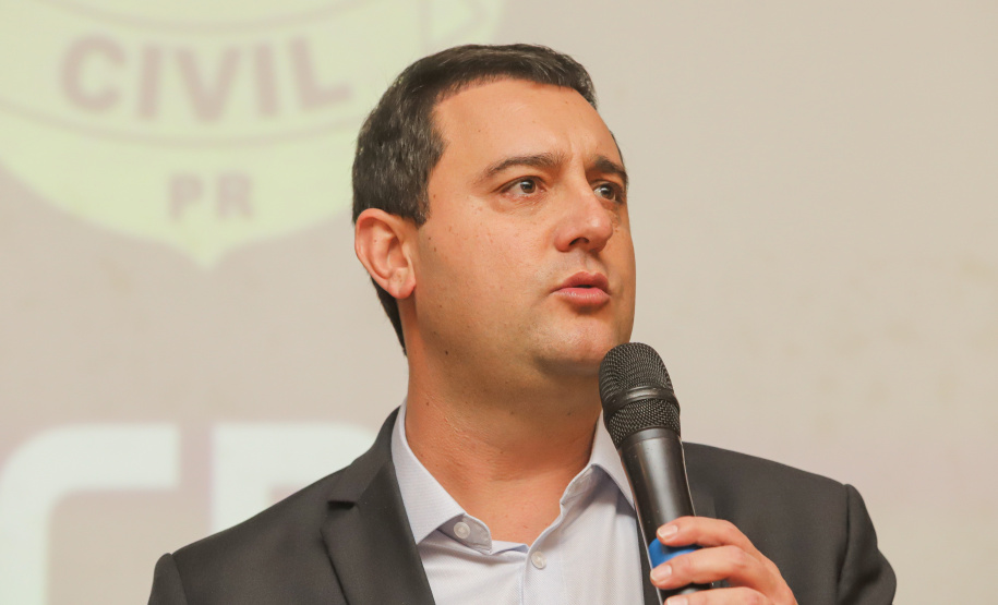 Governador comemora avanços na segurança pública em entrega de homenagens da Polícia Civil