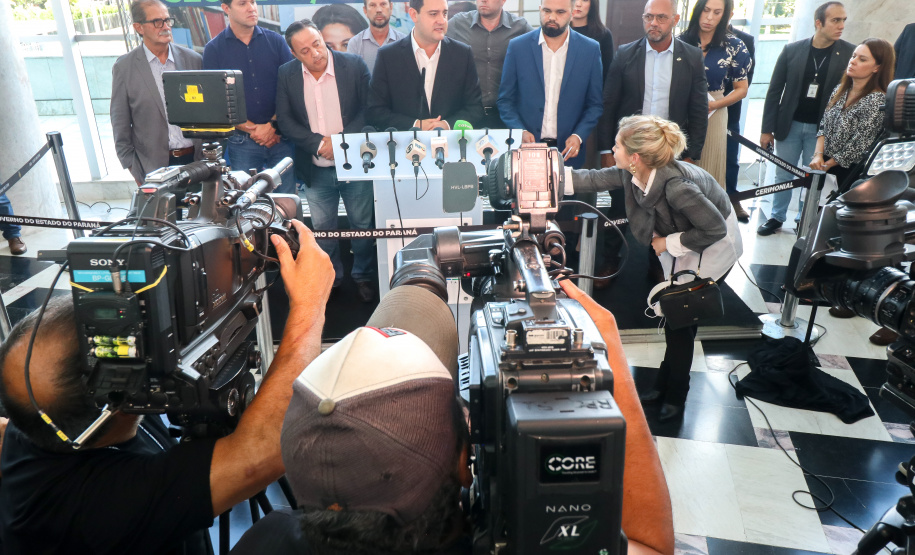 Governador anuncia pacote de ações de prevenção à violência nas escolas