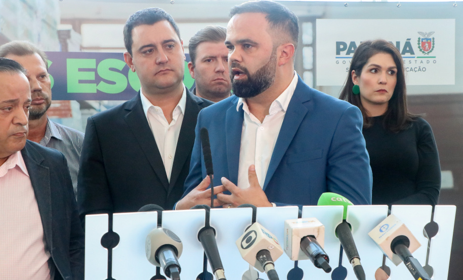 Governador anuncia pacote de ações de prevenção à violência nas escolas