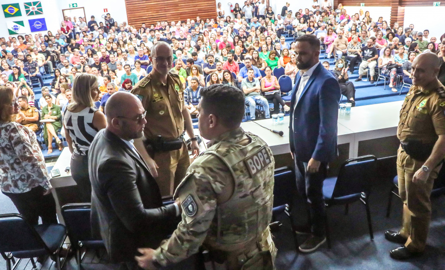 Começa treinamento para diretores da rede estadual com foco na segurança escolar