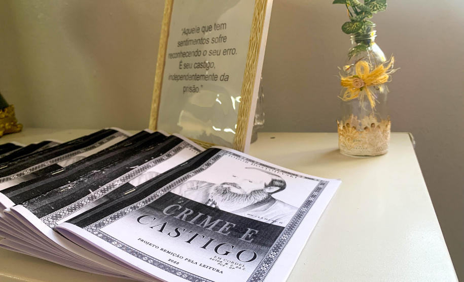 Presos da Unidade de Progressão de Piraquara concluem trabalhos sobre livro de Dostoiévski