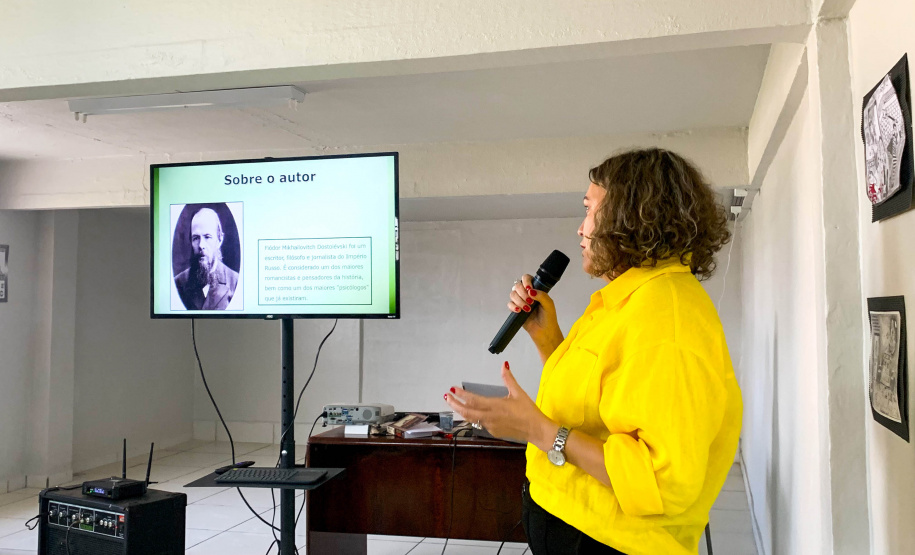 Presos da Unidade de Progressão de Piraquara concluem trabalhos sobre livro de Dostoiévski