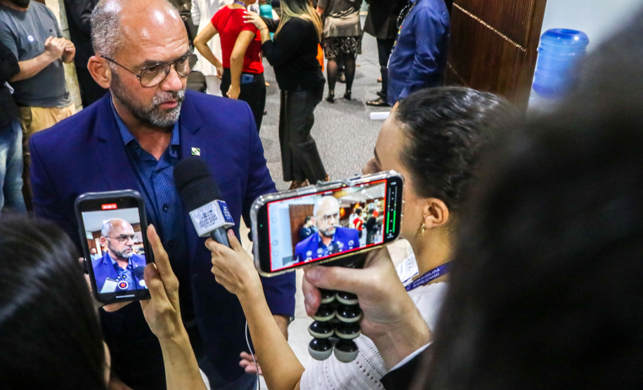 Secretário participa de audiência pública na Alep em homenagem ao Dia Estadual dos Consegs