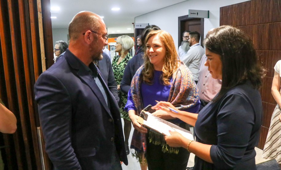 Secretário participa de audiência pública na Alep em homenagem ao Dia Estadual dos Consegs