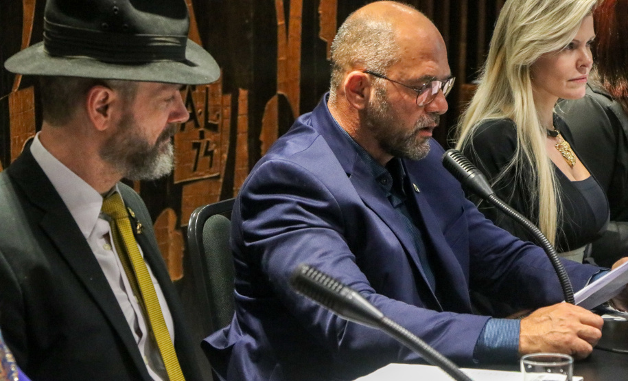 Secretário participa de audiência pública na Alep em homenagem ao Dia Estadual dos Consegs