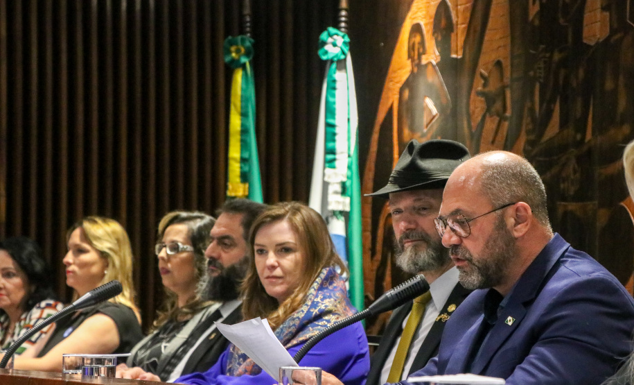 Secretário participa de audiência pública na Alep em homenagem ao Dia Estadual dos Consegs