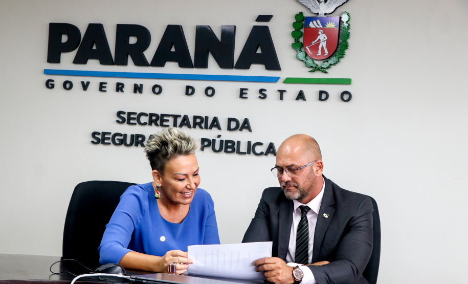 Secretário Hudson recebe a Deputada Estadual Cloara Pinheiro
