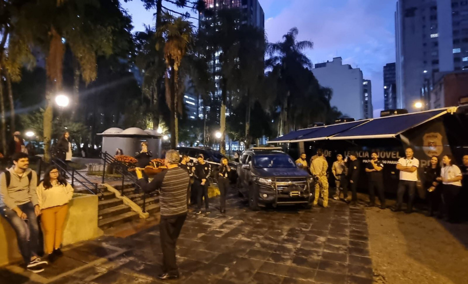 Período noturno: PCPR na Comunidade em Curitiba inclui atividades culturais