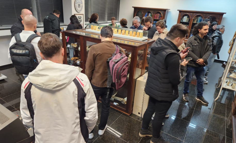 Museu Paranaense de Ciências Forenses recebe 250 visitantes durante a Semana Nacional de Museus 2023