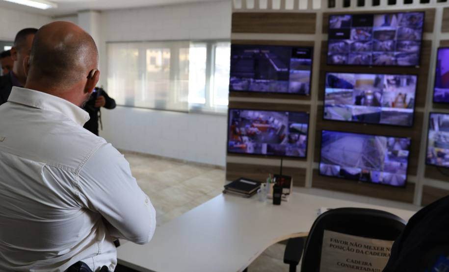 Secretário Hudson faz visita técnica em duas unidades prisionais no interior do Estado