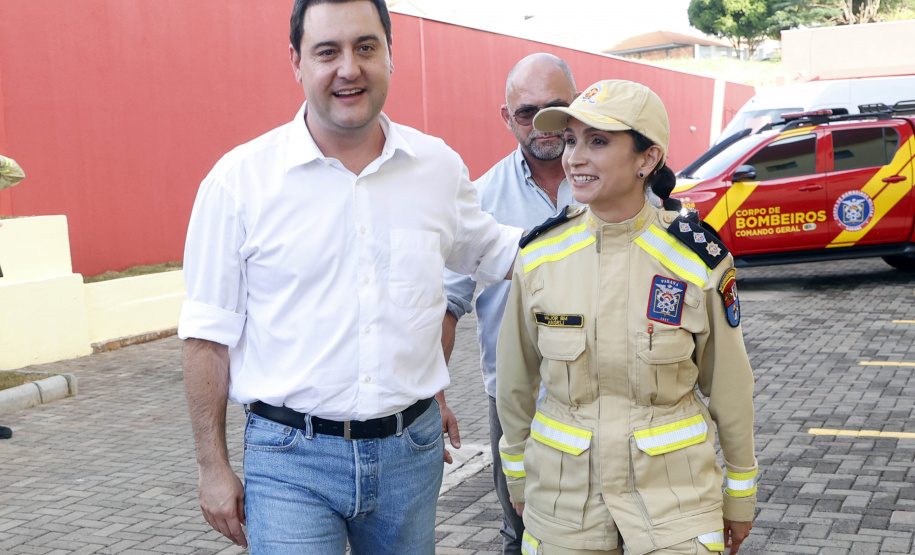 Governador inaugura sede do Corpo de Bombeiros e libera novos investimentos para Ivaiporã