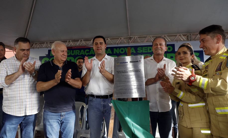 Governador inaugura sede do Corpo de Bombeiros e libera novos investimentos para Ivaiporã