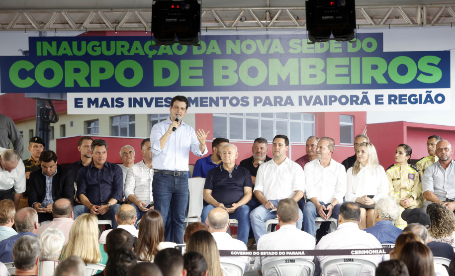 Governador inaugura sede do Corpo de Bombeiros e libera novos investimentos para Ivaiporã