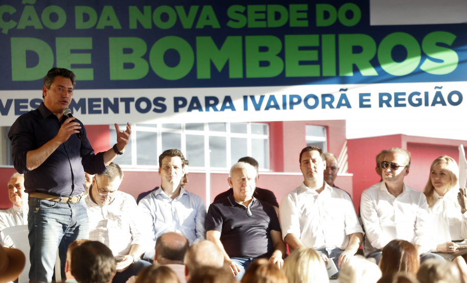 Governador inaugura sede do Corpo de Bombeiros e libera novos investimentos para Ivaiporã