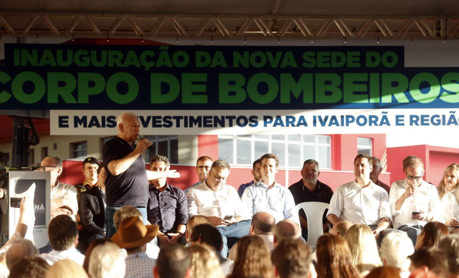 Governador inaugura sede do Corpo de Bombeiros e libera novos investimentos para Ivaiporã