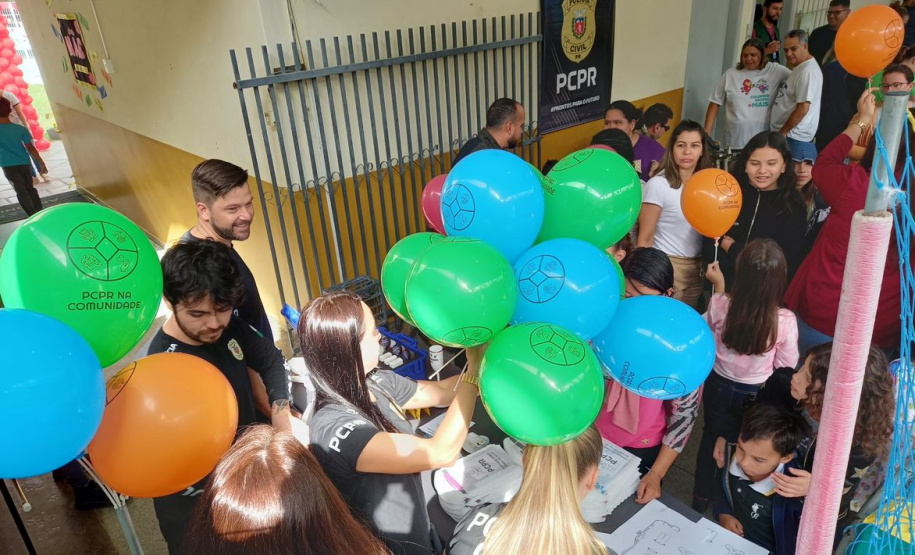 Polícia Civil confecciona 411 carteiras de identidade na PCPR na Comunidade em Colombo