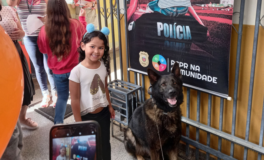 Polícia Civil confecciona 411 carteiras de identidade na PCPR na Comunidade em Colombo