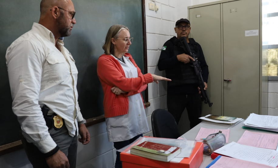 Secretário Hudson faz visita técnica em duas unidades prisionais no interior do Estado