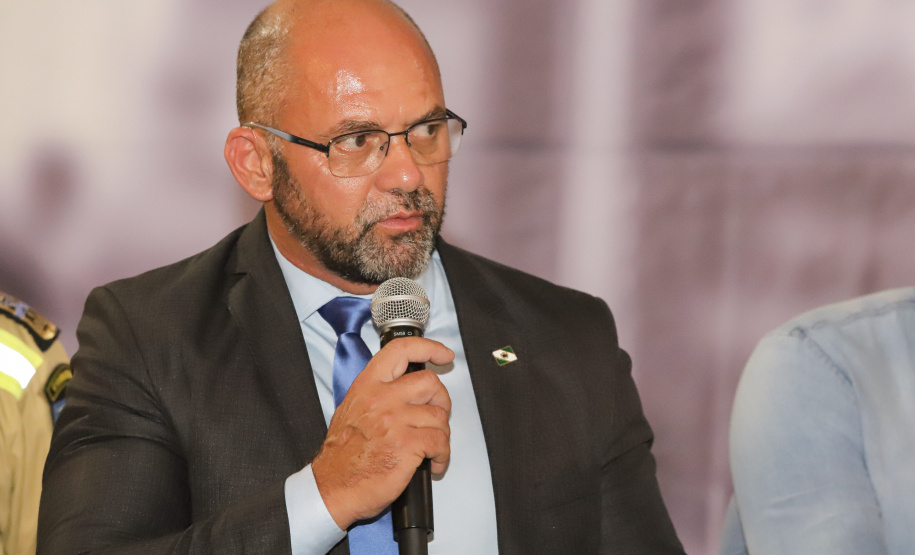 Piana entrega equipamentos para Bombeiros e "kits de resposta" a eventos climáticos para cidades