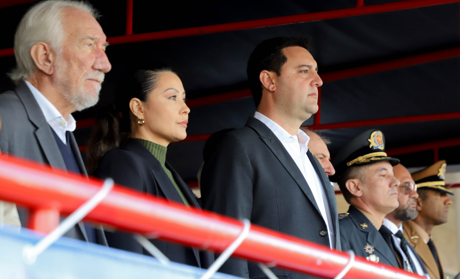 Na maior contratação em dez anos, 419 bombeiros se formam para atuar em todo o Paraná