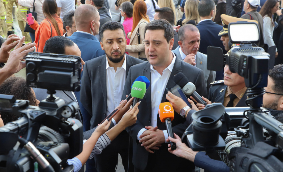 Na maior contratação em dez anos, 419 bombeiros se formam para atuar em todo o Paraná